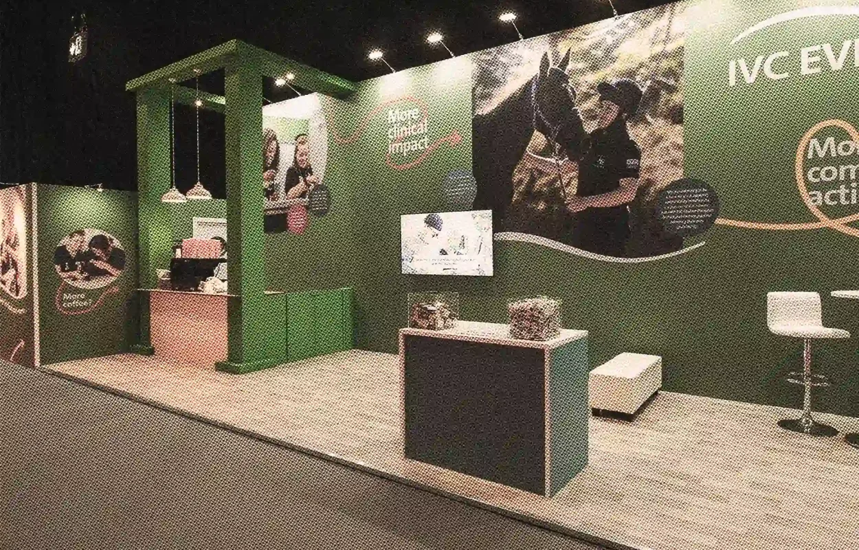photo-of-custom-bespoke-exhibition-stand-designed-and-built-by-rocket-x-ivc-01